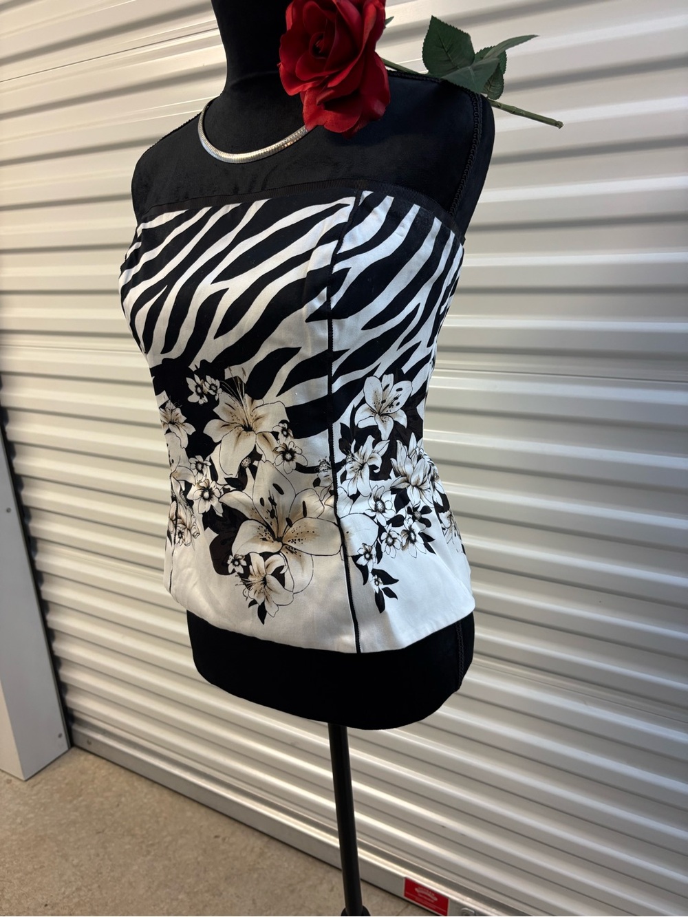 White House Black Market Black & White Strapless Floral Zebra Bone in iCami New - Picture 2 of 10